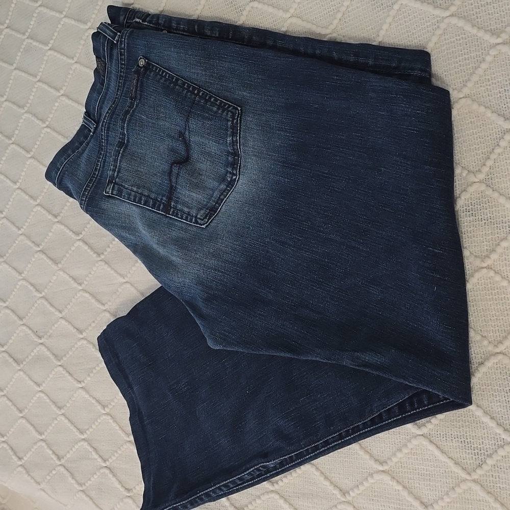 7 for all mankind
